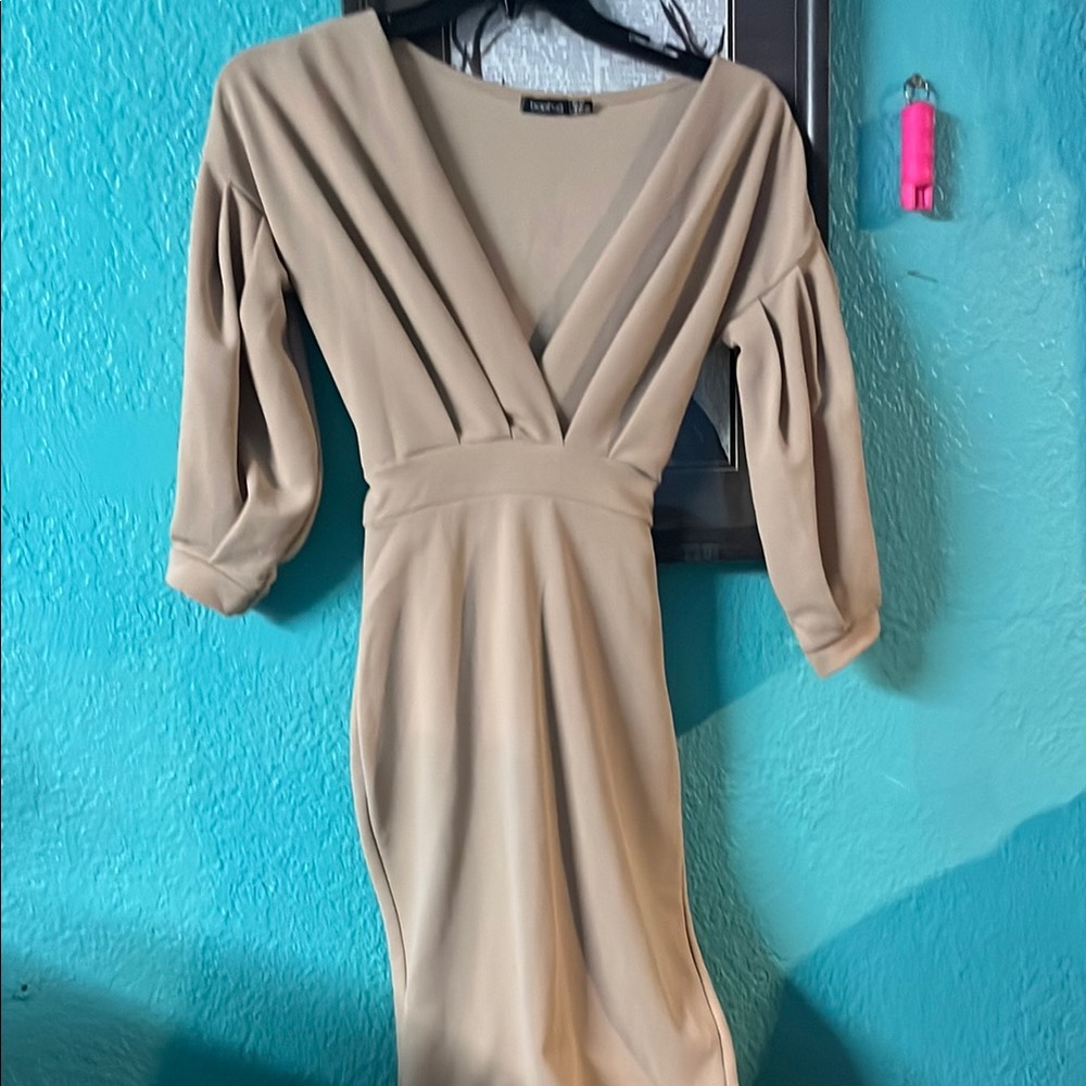 Boohoo Light Tan Top